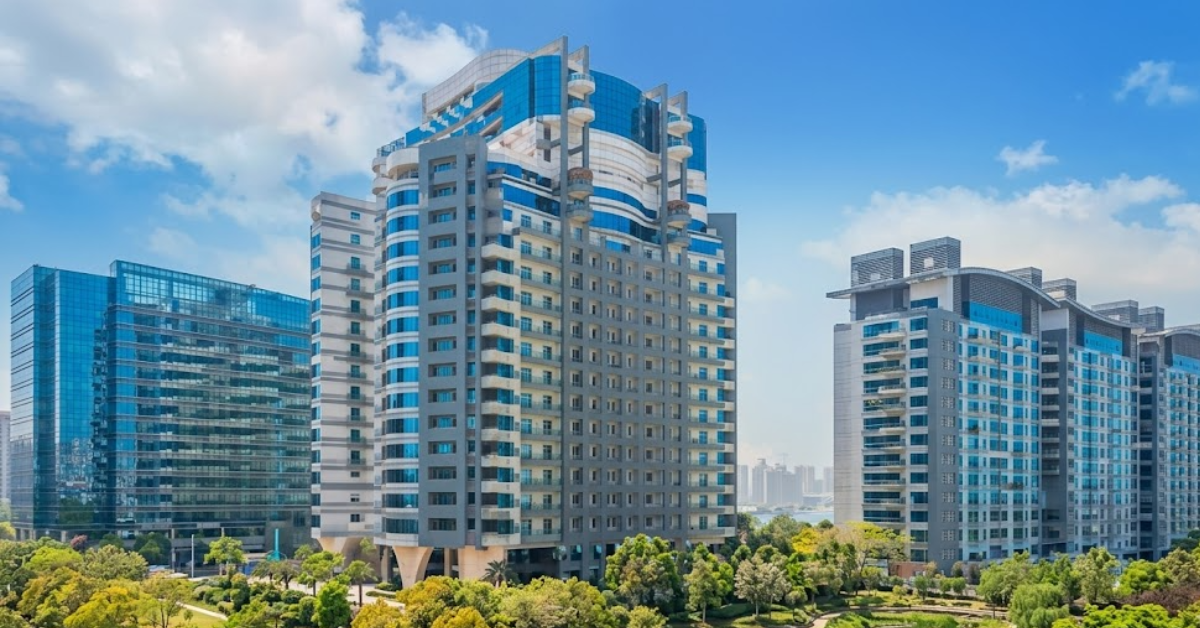 Dukes The Palm Dubai Hotel – A Luxurious Escape on Palm Jumeirah
